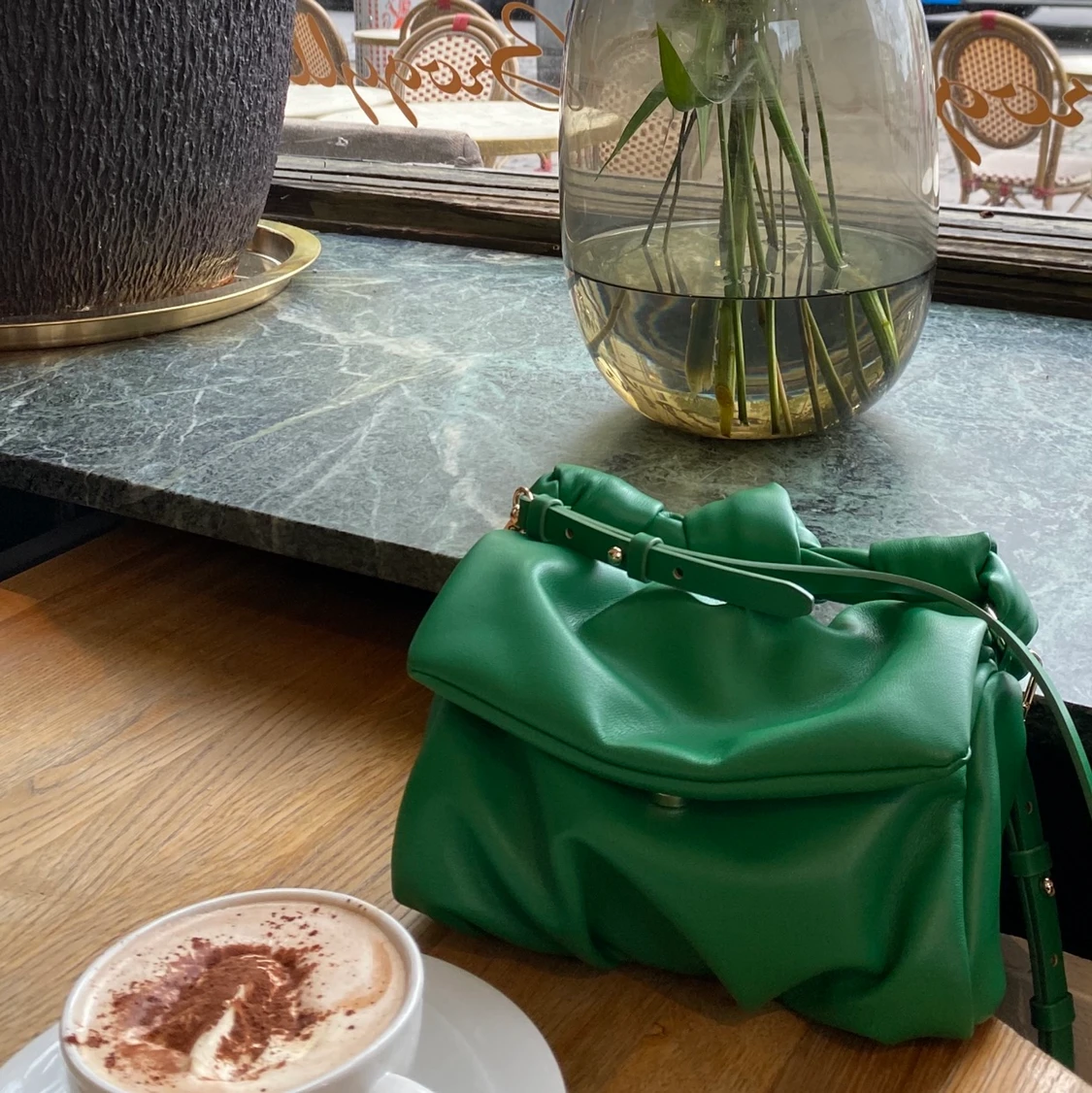 Grön Zara väska - 91