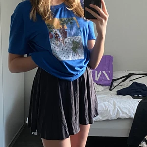 T-shirt med tryck - Använd sällan, inga fel på den!