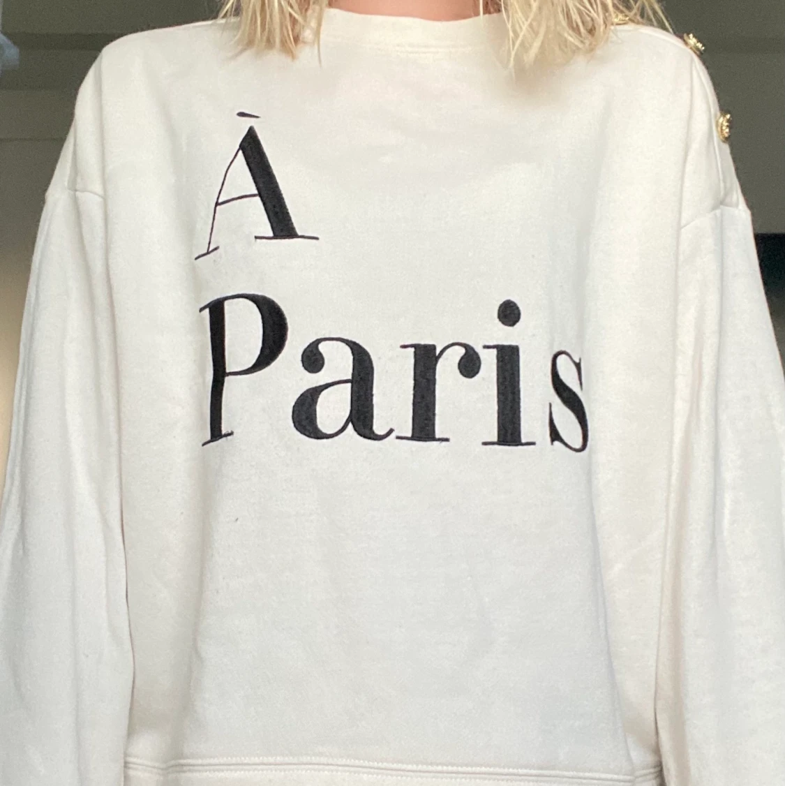 Lite tjockare tröja  - 90