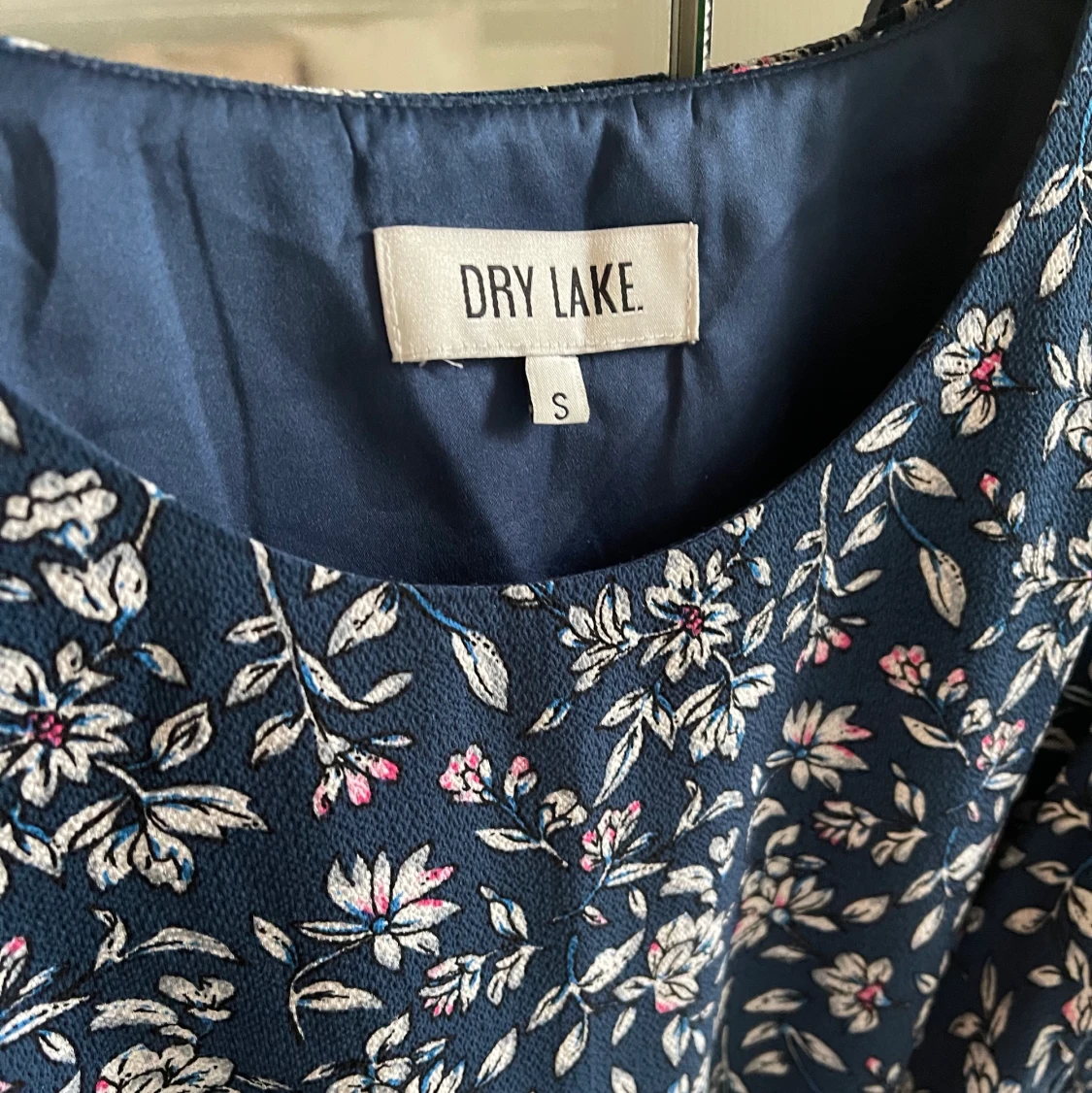 Somrig klänning  - 91