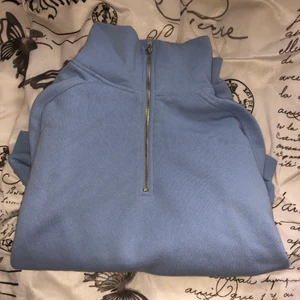 Kofta med krage, xs/s - Använd fåtal gånger så är i fint skick 