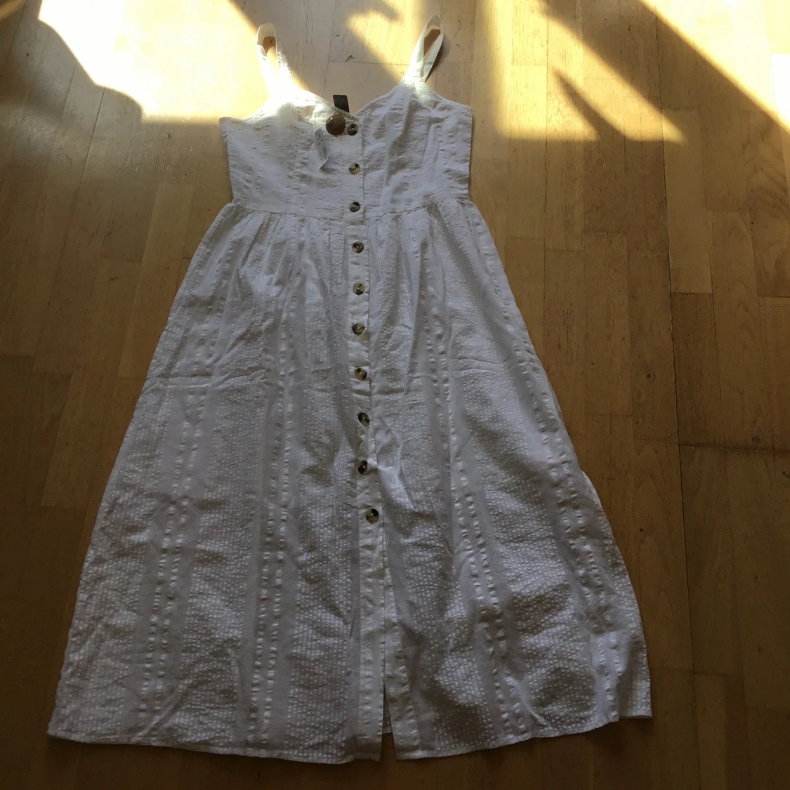 NybVit linen klãnning  - 90