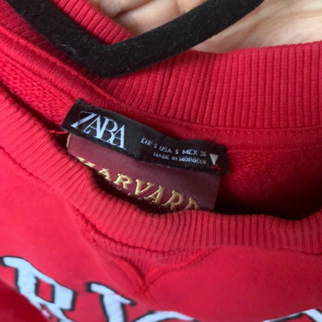 SLUTSÅLD TRÖJA  - 90