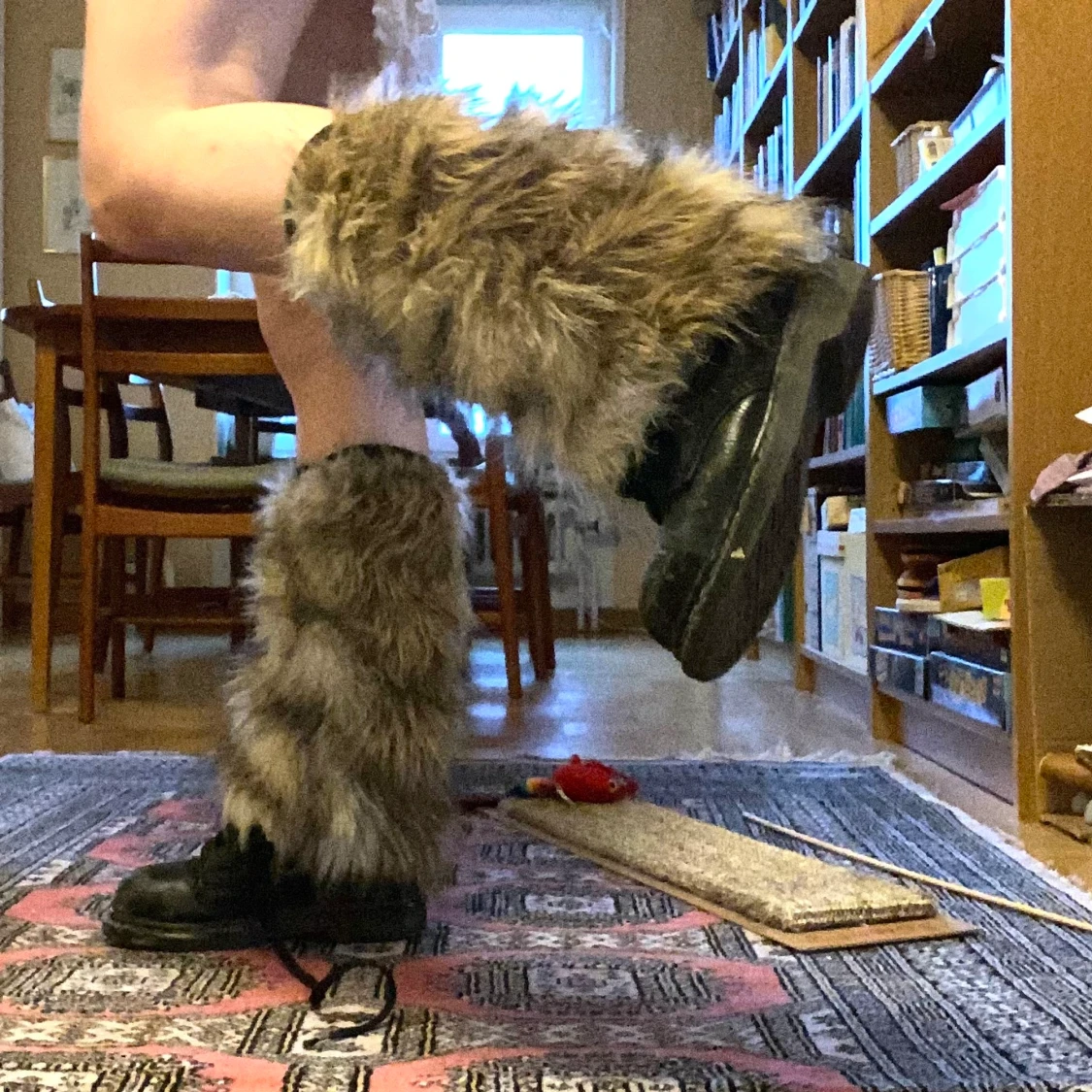 Benvärmare i päls  - 90