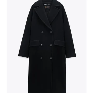 SÖKER denna kappa - Söker denna kappa från Zara från 2020. Oversized coat - Limited Edition. Referens 8344/721. Söker exakt denna i storlek S eller M.