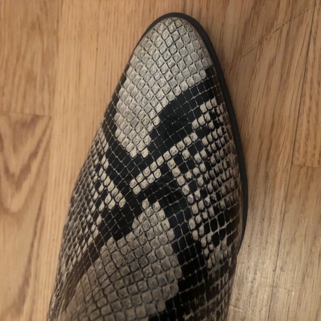 Ankle boots snake leather print  - 91