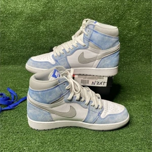 Nike Air Jordan 1 Retro High Hyper Royal - Original. Lätt begagnad