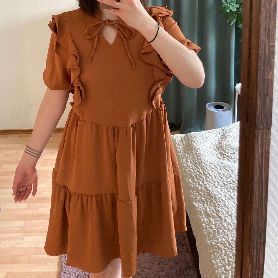 Senapsfärgad klänning - 90