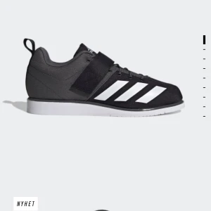 Powerlift skor - Som nya. 💕 säljer dem för att dem är för stora