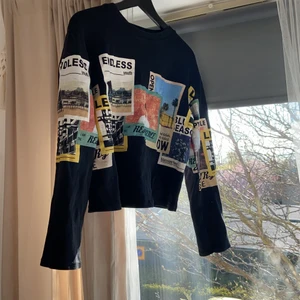 Sweatshirt - Frakt 50kr