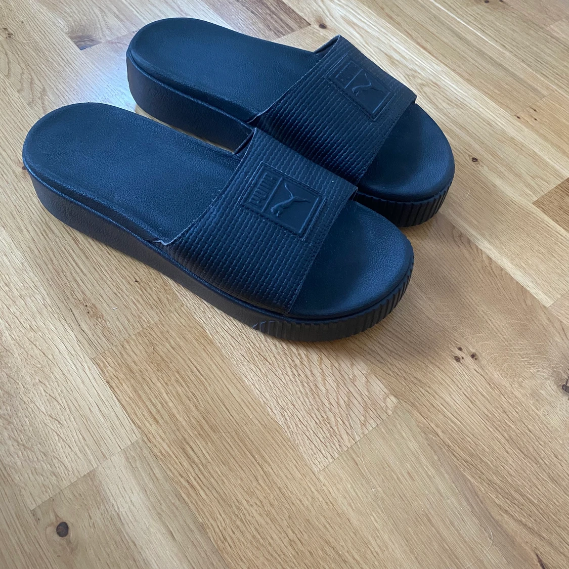 Strl 39 passar även de som har 38 - 90