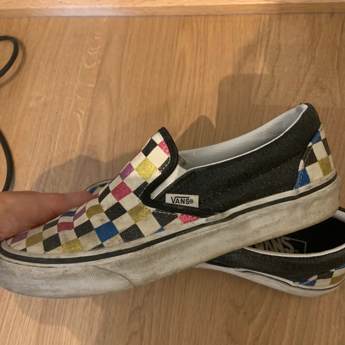 Glittriga schackmönstrade Vans 