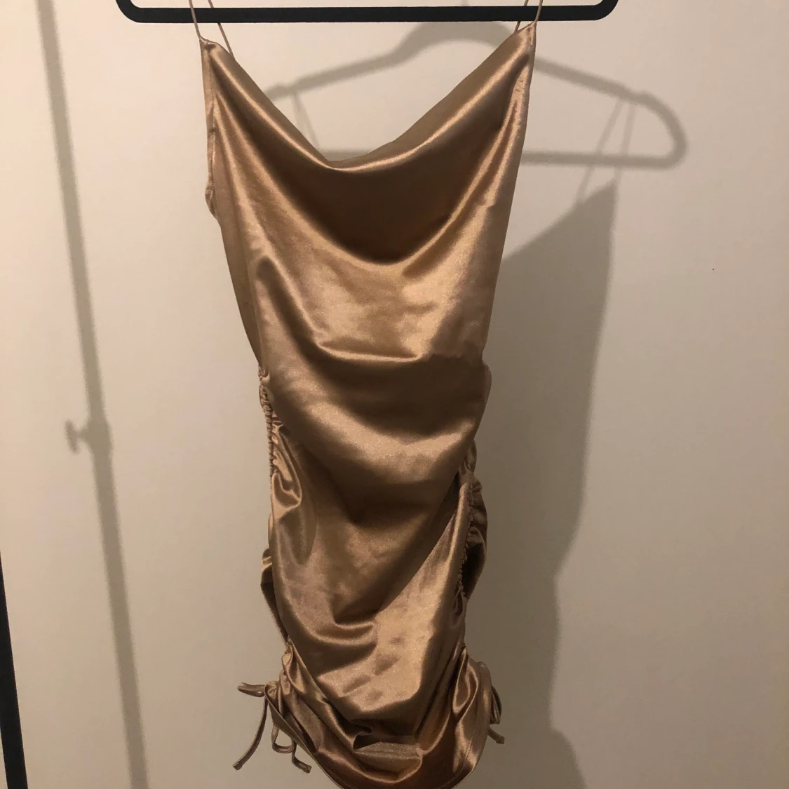 Klänning i storlek S använd max 2 ggr. - 90