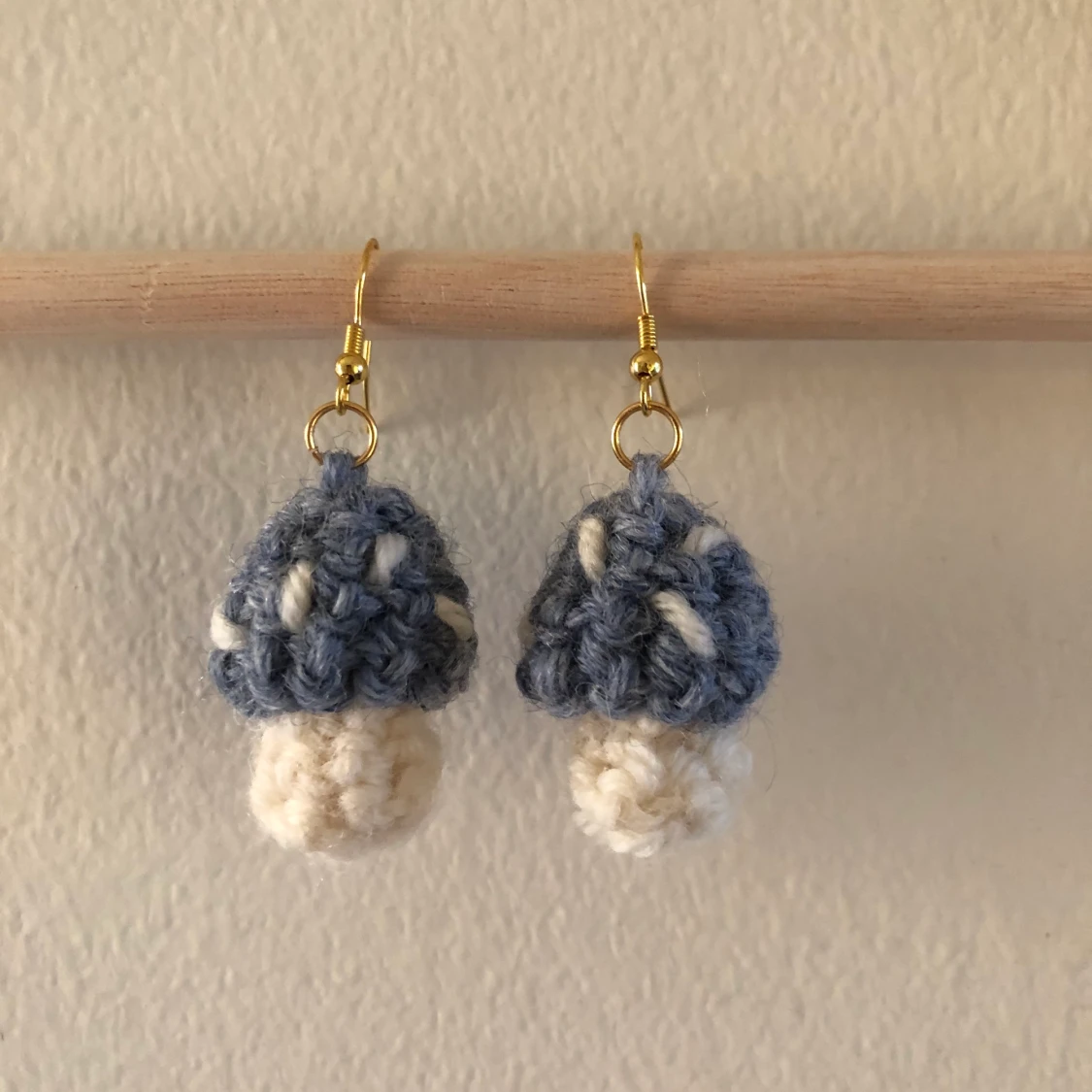 Blå svampörhängen