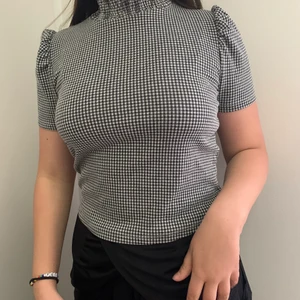 Topp från Zara - En fin topp från Zara