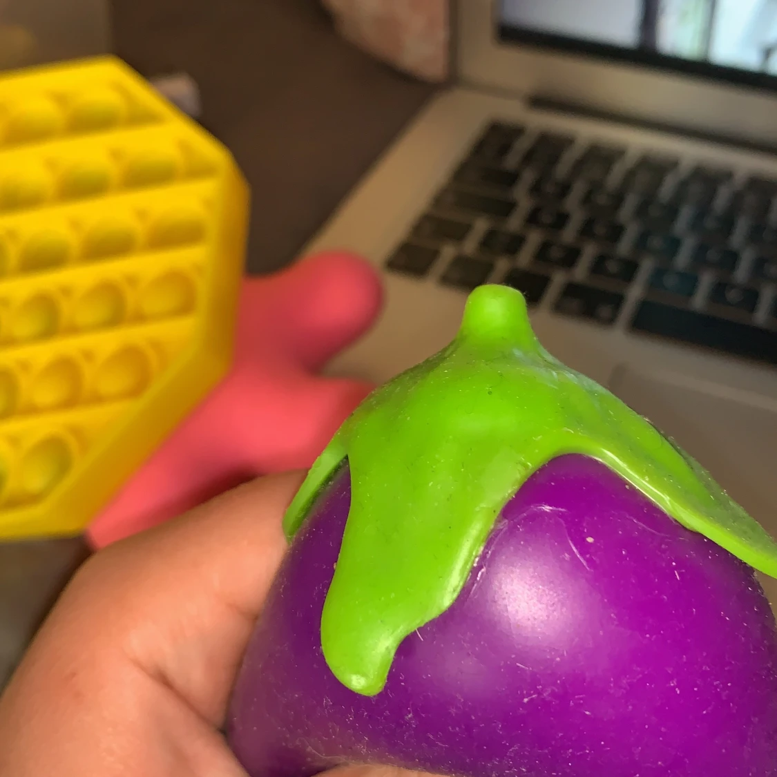 En sukini stress boll  - 91