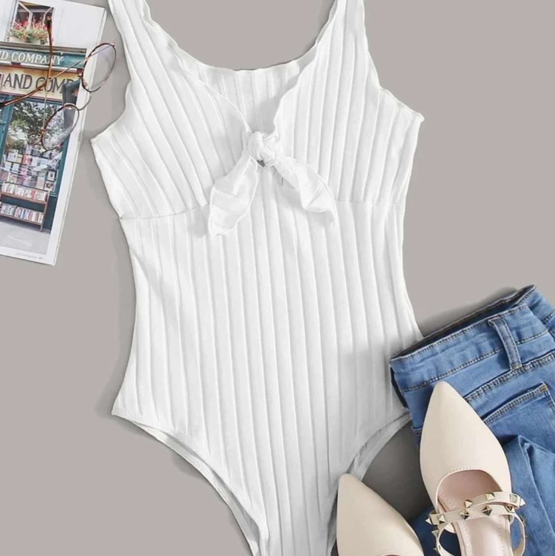 Vit body från SHEIN 