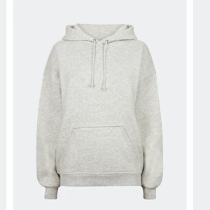 Hoodie från bikbok  - Grå hoodie från bikbok. Storlek M. Frakten kostar 66kr & är spårbar 