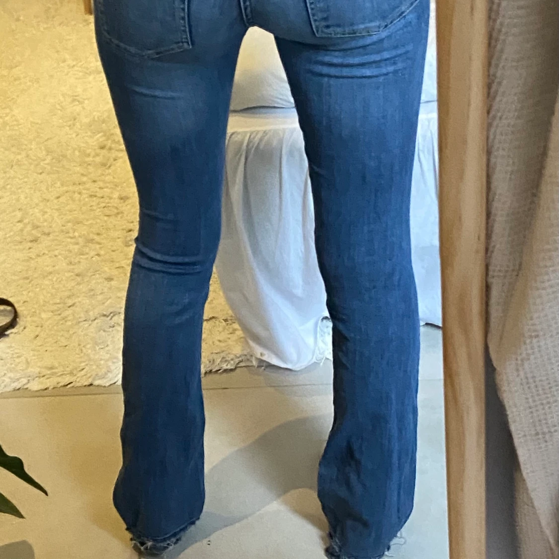 Low waist bootcut jeans från crocker  - 90
