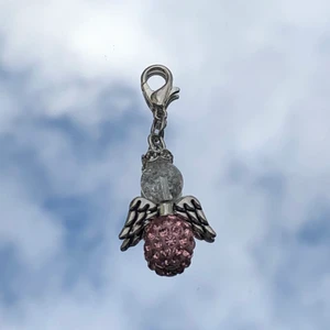 LYCKOÄNGEL - jätte fin lycko ängel med rosa strass pärla! 🥰 