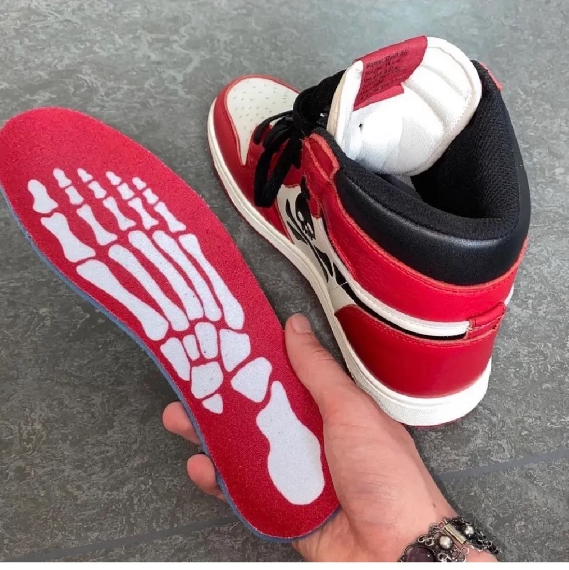 Jordan 1 ejjnar  - 90