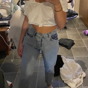 Jeans - Jeans från Gina, storlek S 