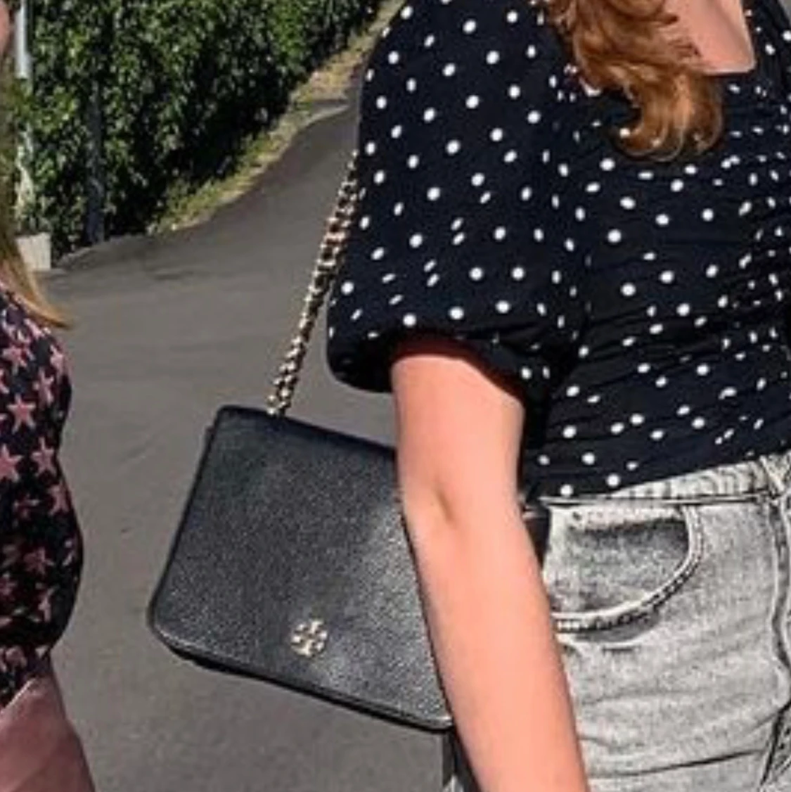 Jättefin Tory Burch väska!  - 90