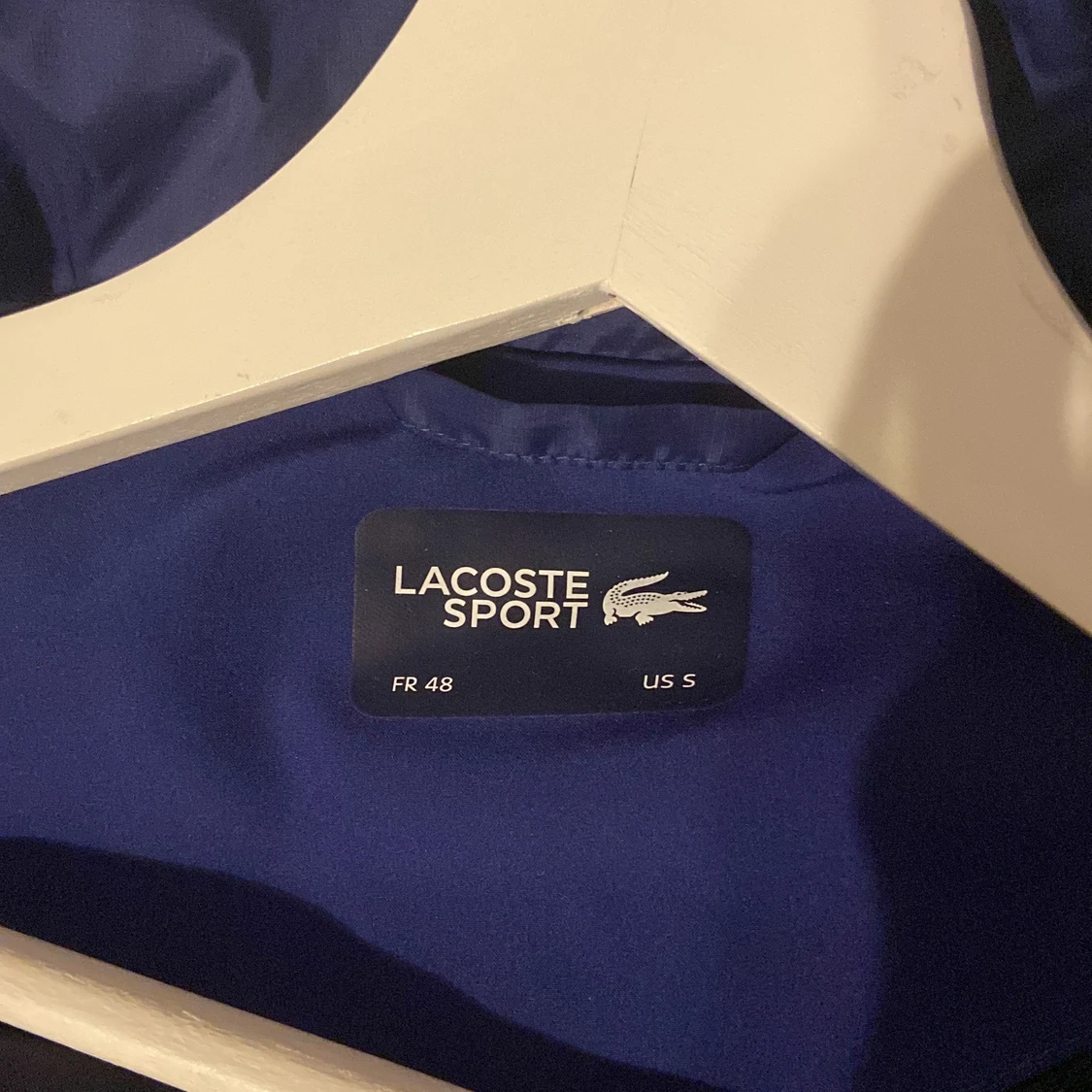 Lacoste väst i nyskick - 90