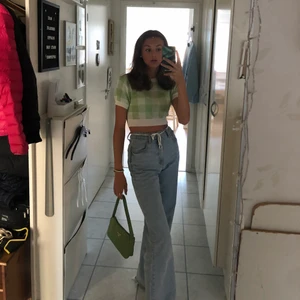 zara jeans - zara full lenght jeans, ljusa, storlek 36!🧚🏼‍♀️