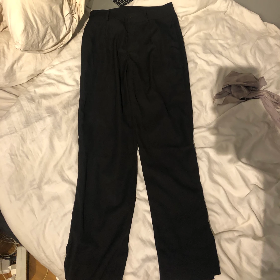 Kostymbyxor ( oanvända )  - 90