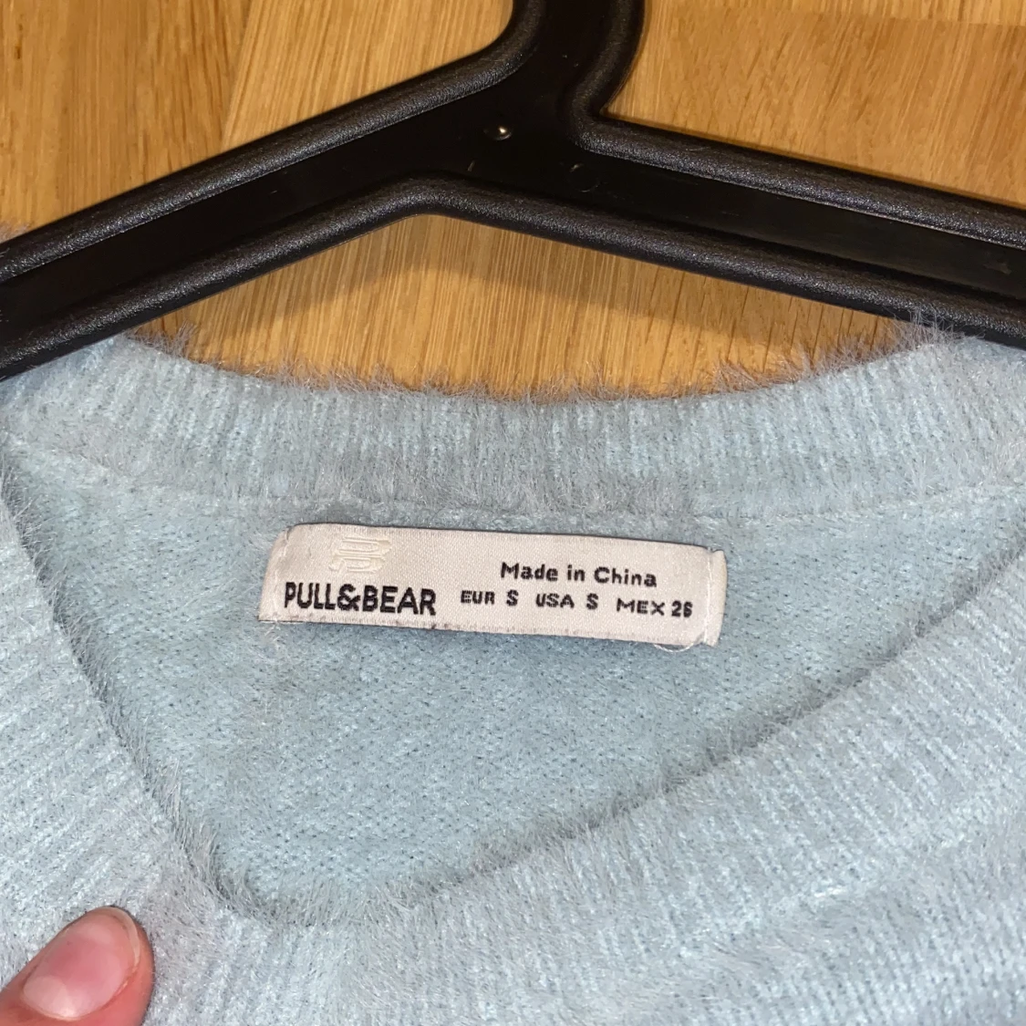 Fuzzy långärmad från pull and bear - 91