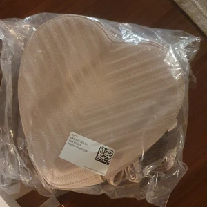 Rosa hjärtformad ryggsäck - Oanvänd, ångrat köp. Originalpris 200 kr