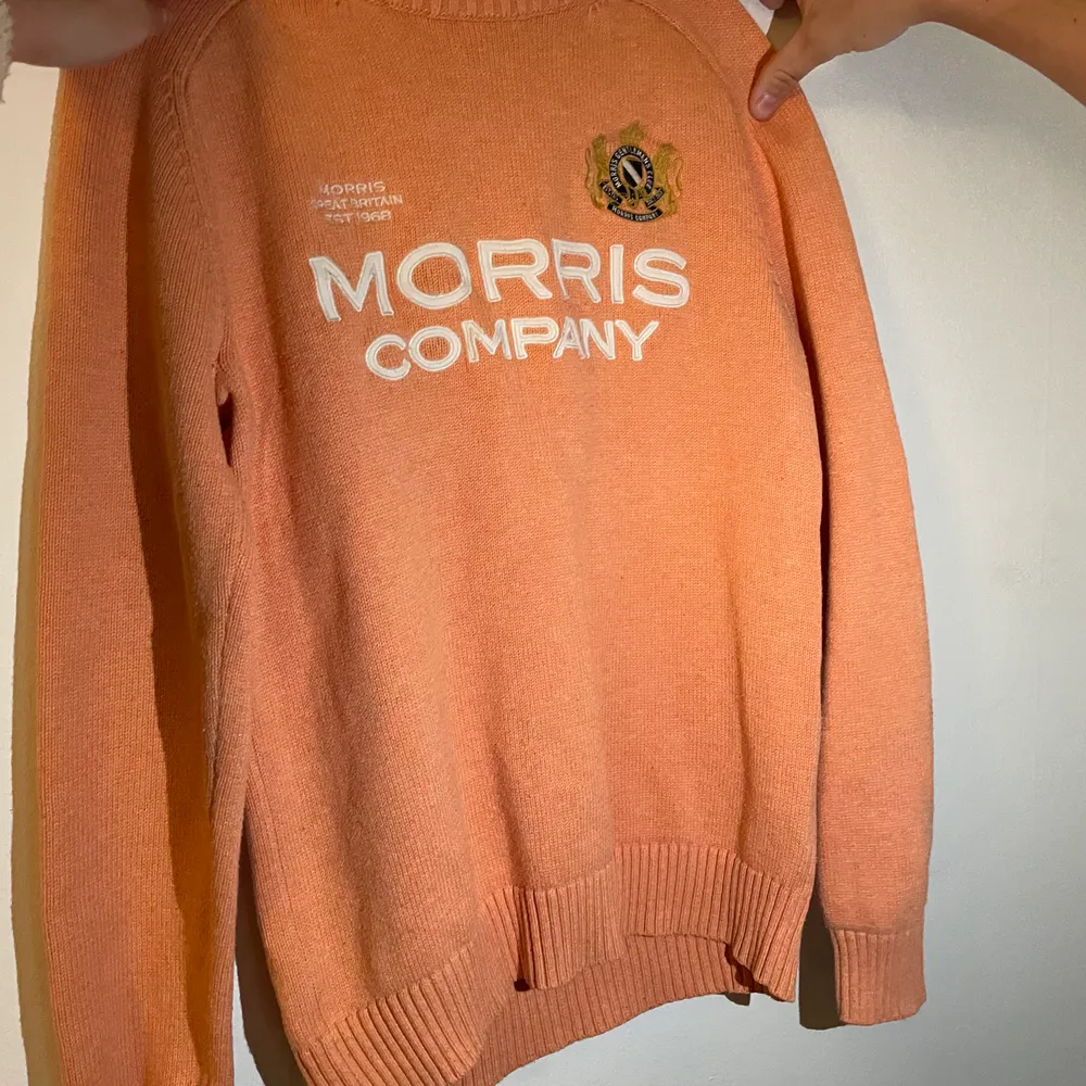 En fin Morris tröja i fint skick. . Stickat.