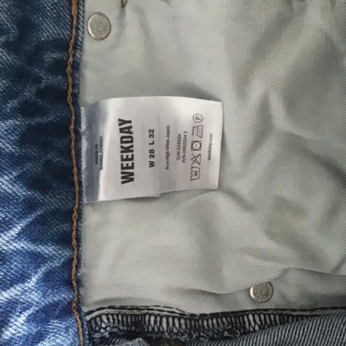 Jeans från WEEKDAY - 90