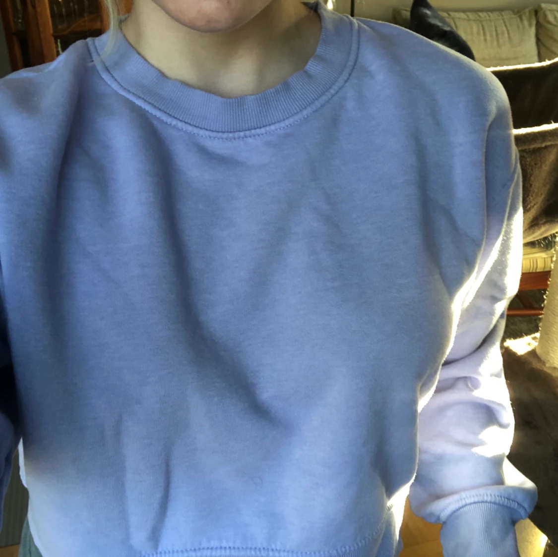 Lila tjocktröja  - 91