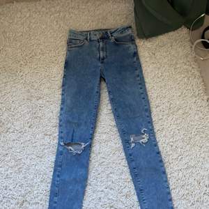 Skinny jeans från bikbok, oanvänt skick