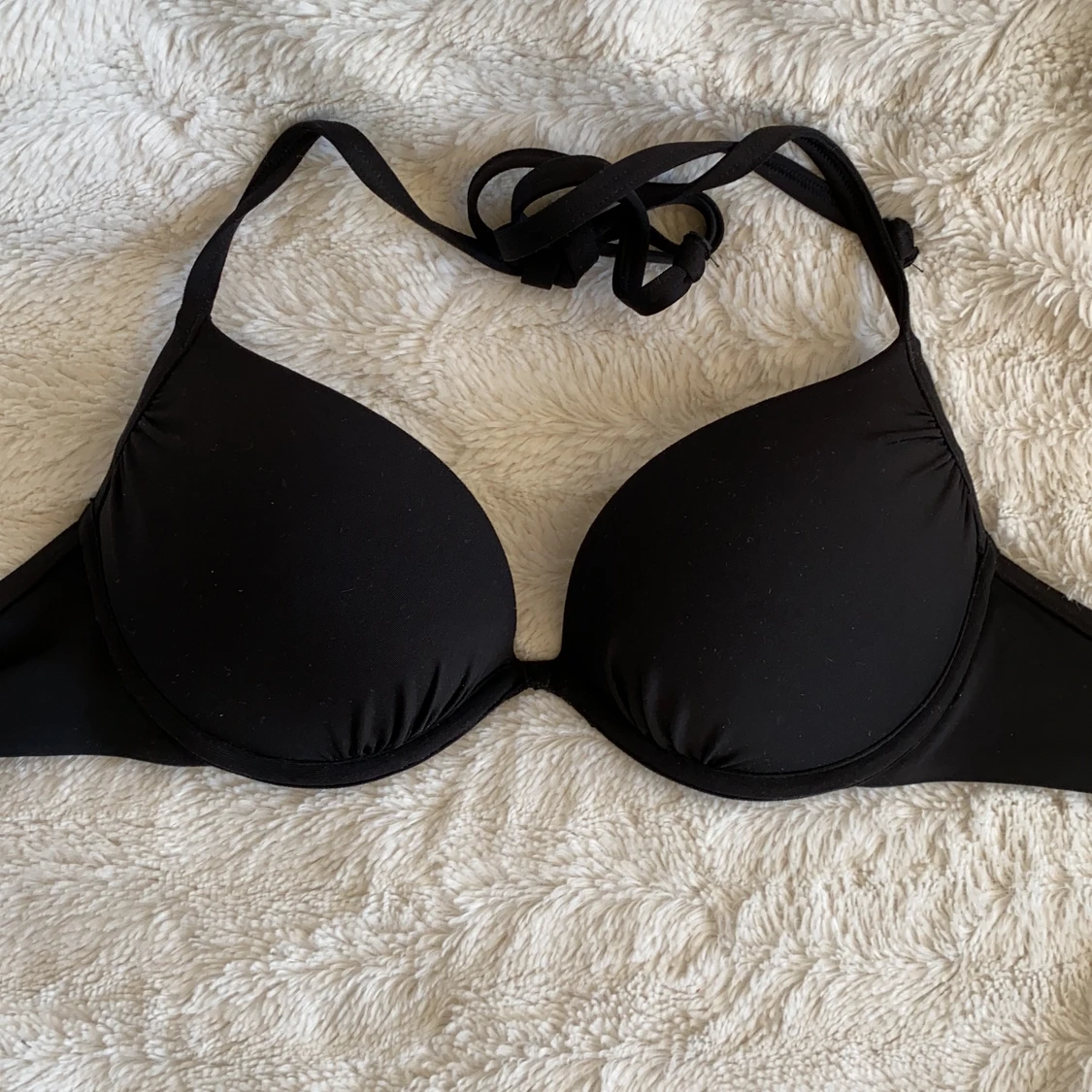 Bikiniöverdel med super push up