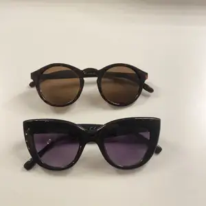 2 par solglasögon! 40 kr/styck eller båda för 60💕
