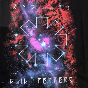 red hot chilli pepper official t shirt  - red hot chilli pepper official galaxy t shirt. worn once, so basically new. womens fit so a bit more snug