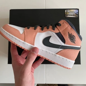 Air Jordan 1 mid ”pink quartz” gs - DS / Brand new