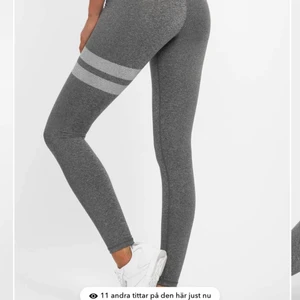 Stronger thights  - säljer nu mina thights från stronger, de är endast använda ett fåtal gånger därav i fint skick. Storlek xs, nypris 599 mitt pris 200kr. köparen står för frakt 