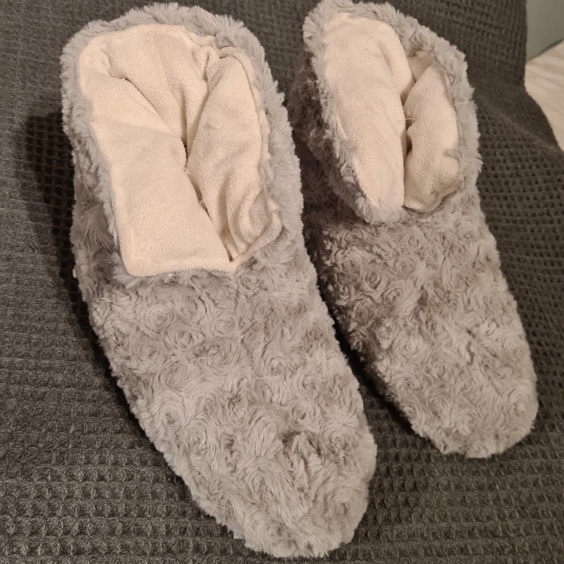 Tofflor, Storlek 38 - 90