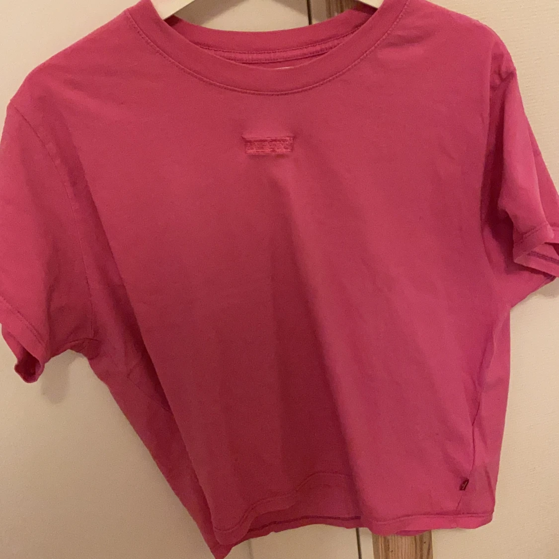 Rosa Levis T- shirt strl S - 90