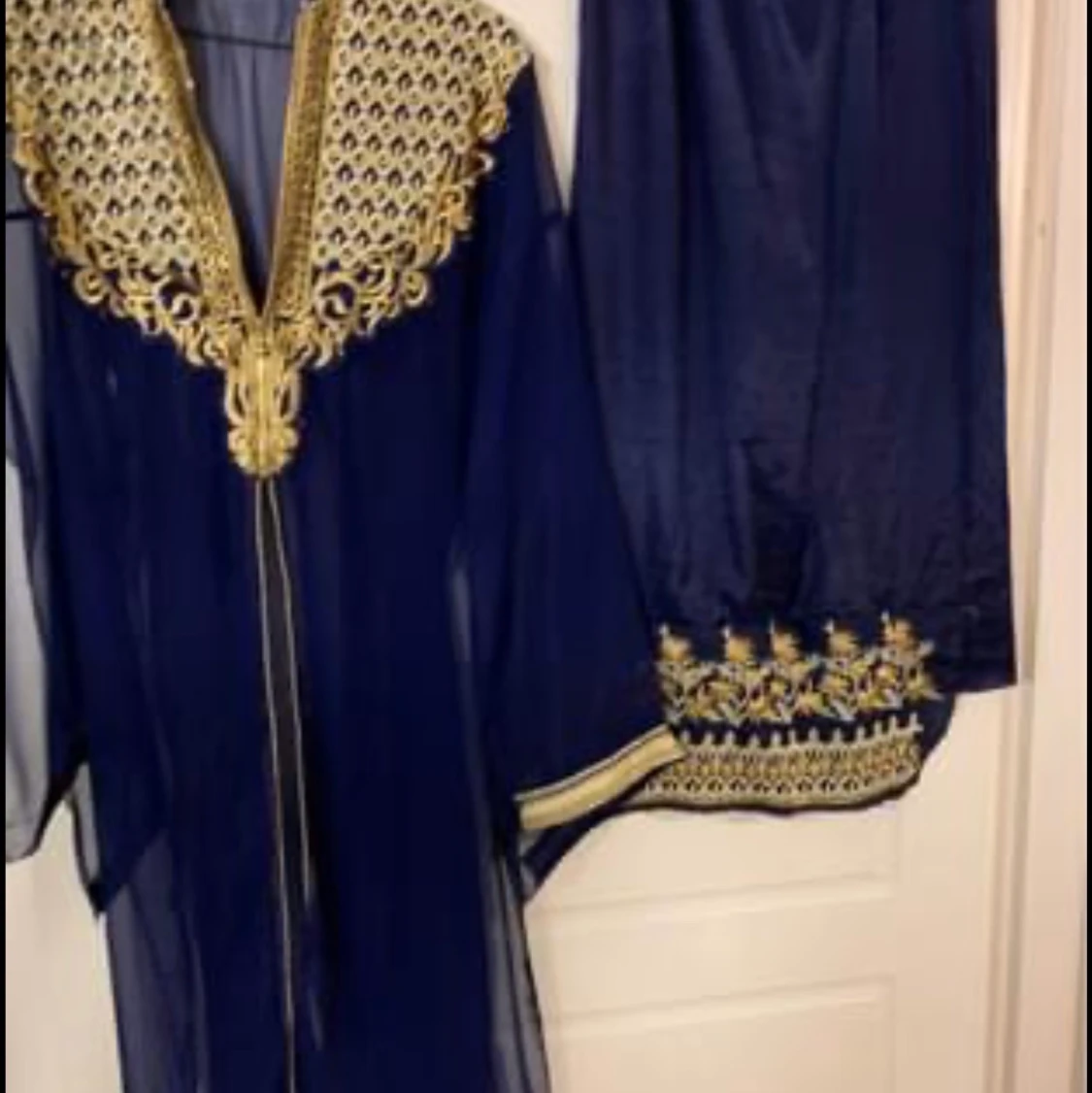 Kaftan.   Passar storlek 36 till 44 - 90