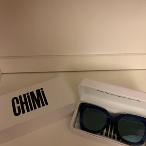 Chimi glasögon - Säljer mina chimi glasögon i nyskick. Använda ett fåtal gånger. 08 Blue. 