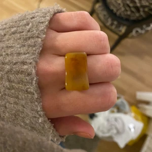 Brun ring - Säljer denna ljusbruna ring ❤️