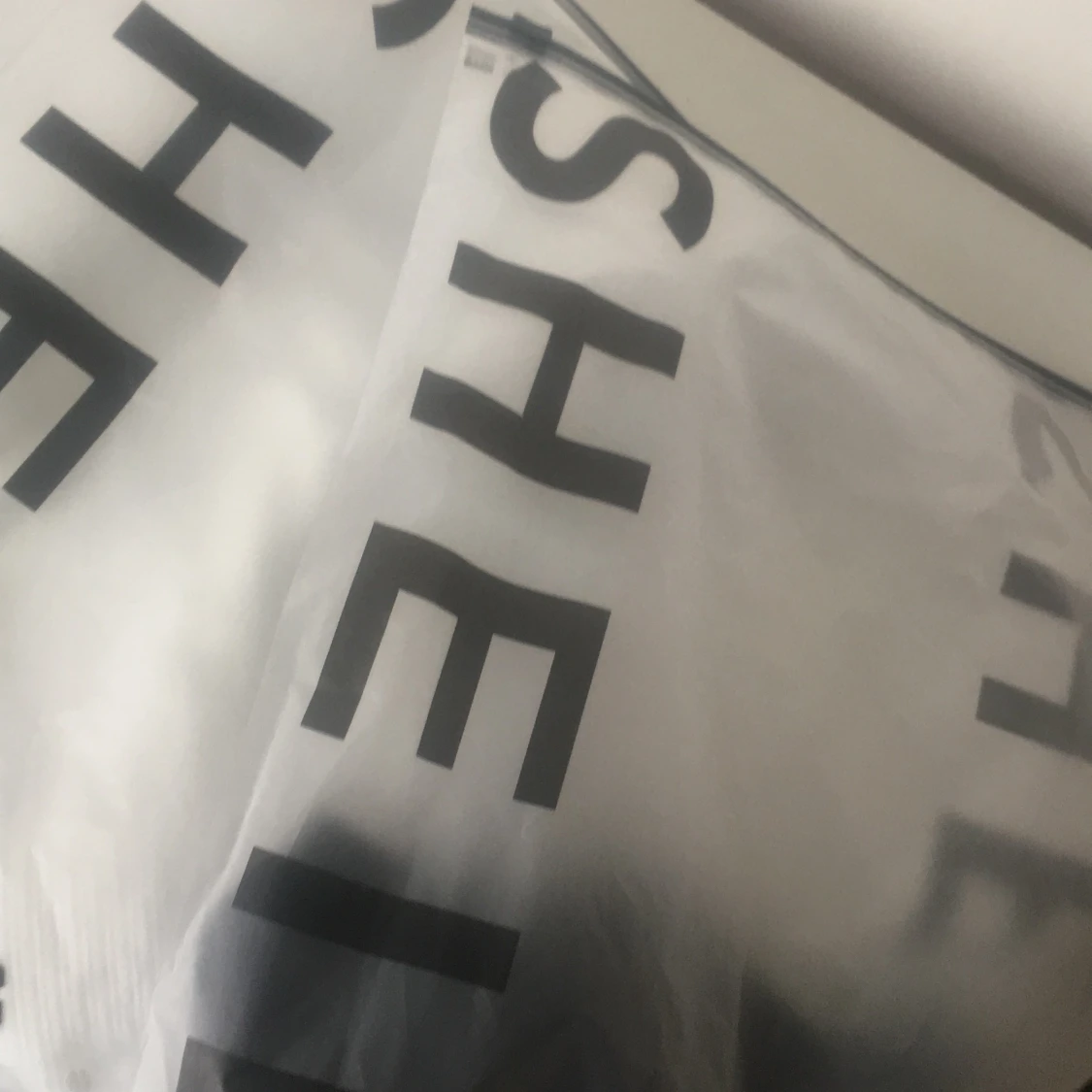 En sexig tröja för sommaren Size s priset kan diskuteras  - 90