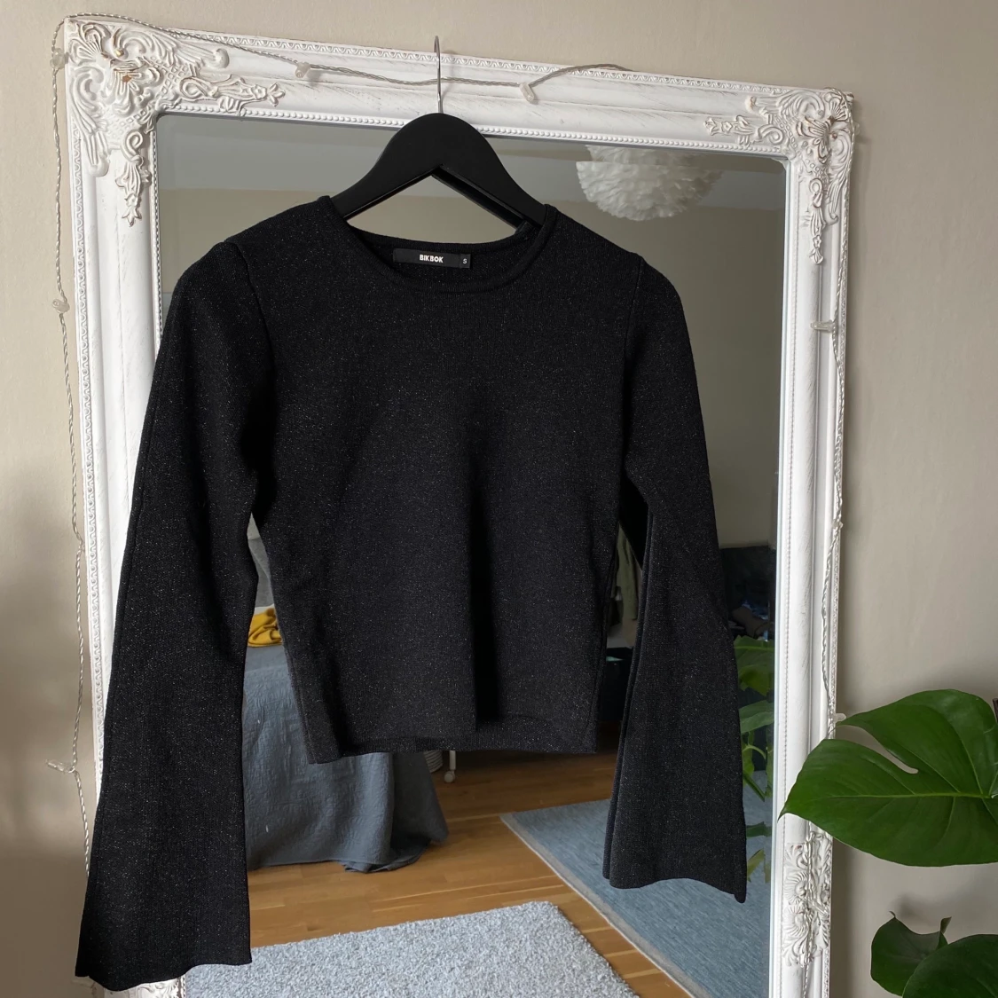 Tröja subtilt glittrig