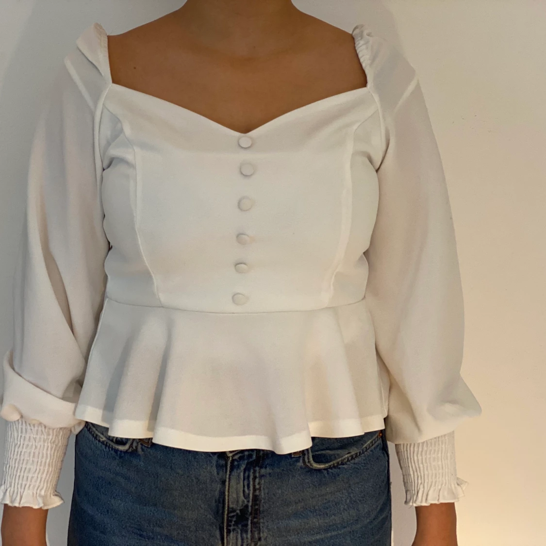 Vit blus finmaterial - 90