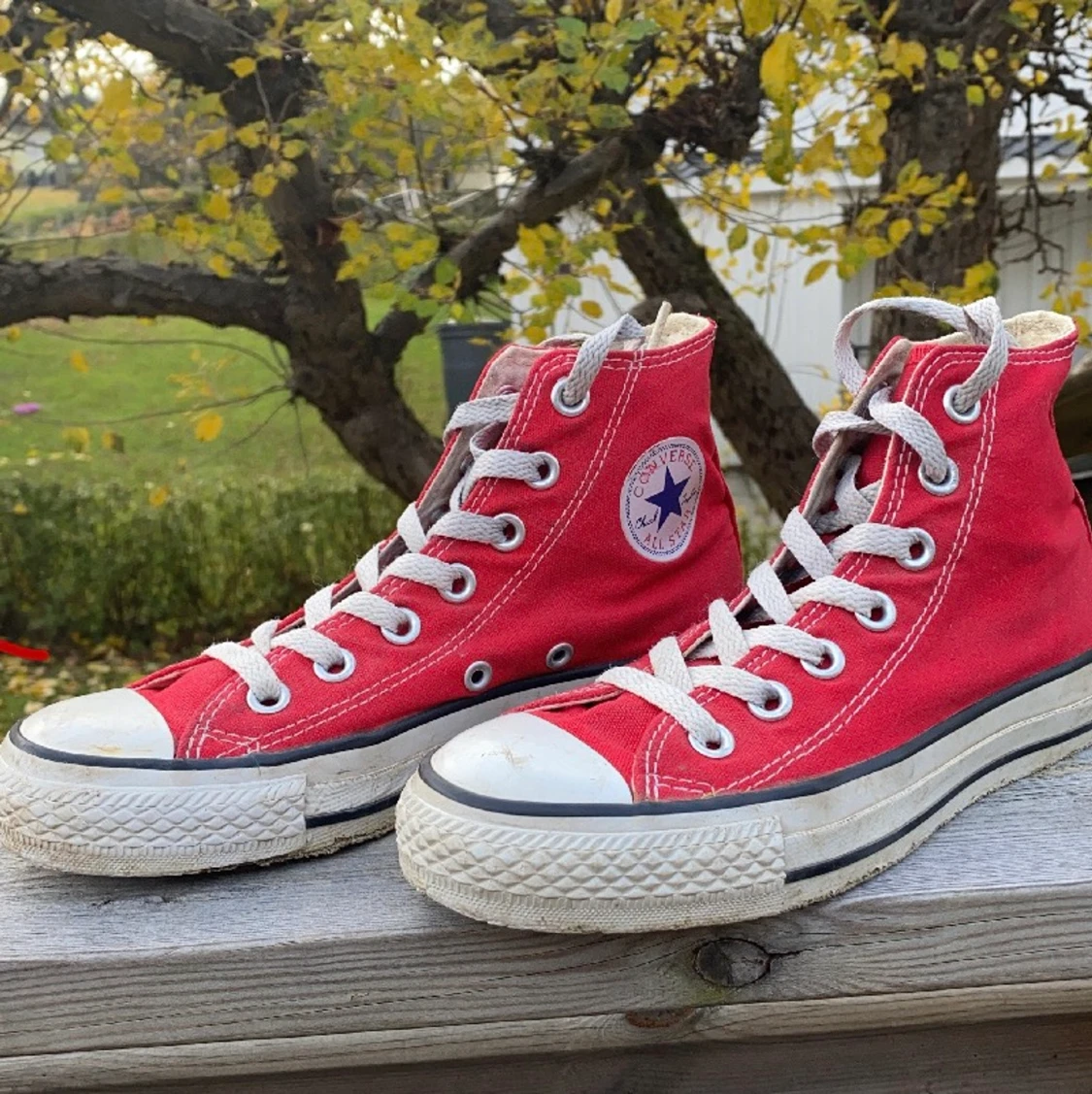 Röda Converse st 35 - 90